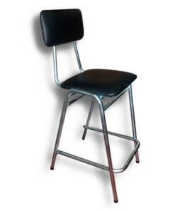 Silla laboratorio reposa pies - tevinil negro - estructura gris mercurio
